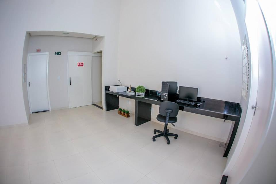 Hotel Imperio Paranaiba Bagian luar foto